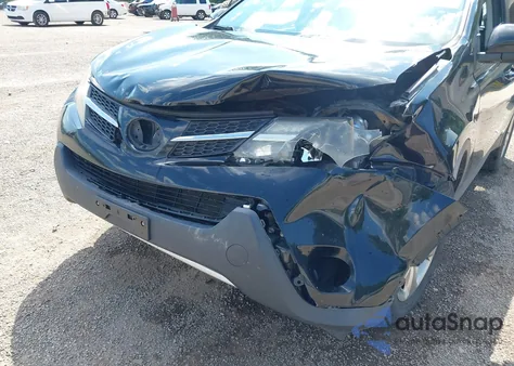 2015 Toyota Rav4 Xle z USA, uszkodzony, nr VIN 2T3RFREV6FW382425